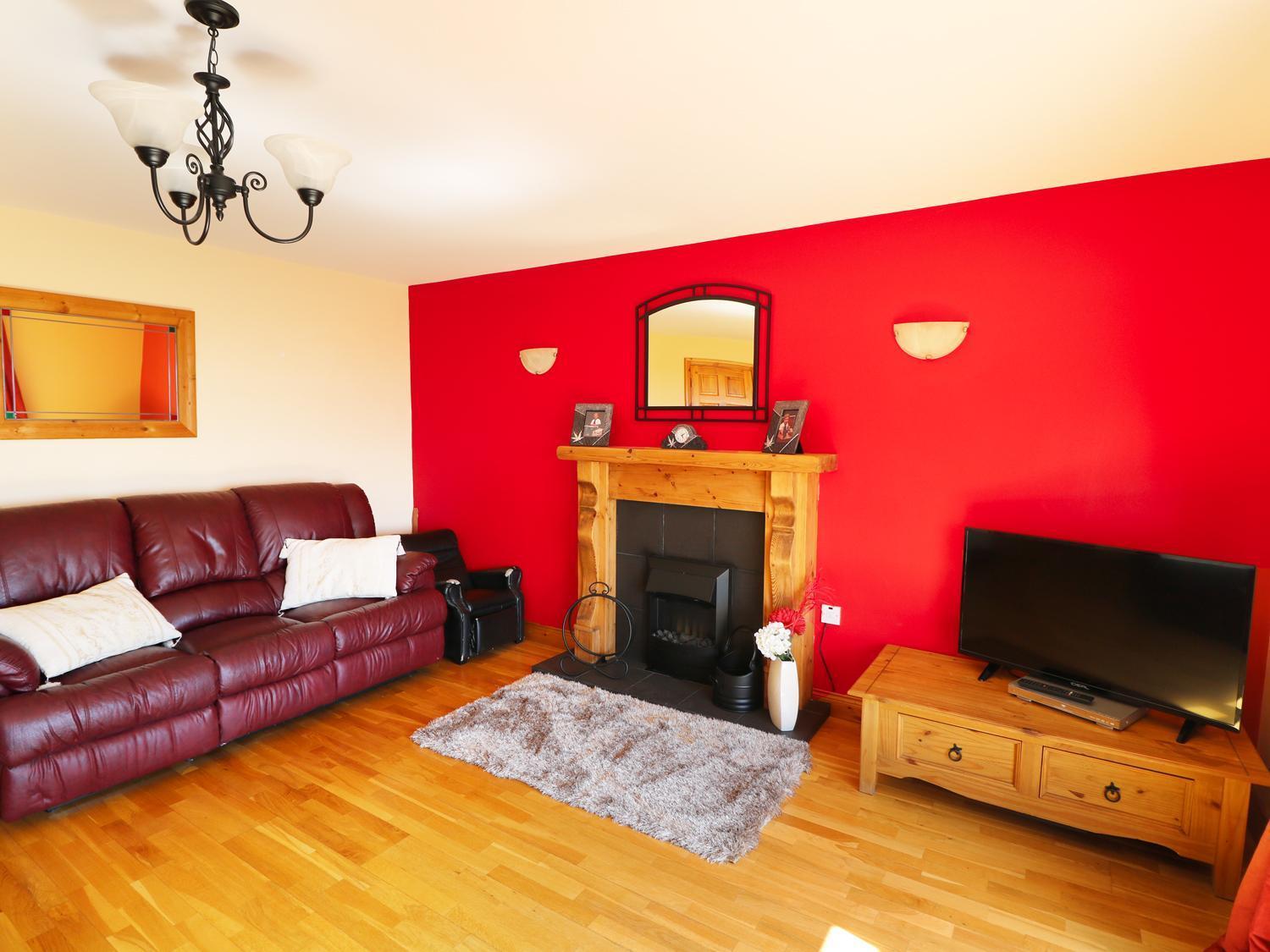 Tullyally Red Castle Exterior photo