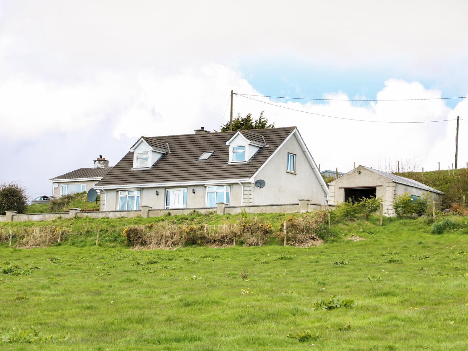 Tullyally Red Castle Exterior photo